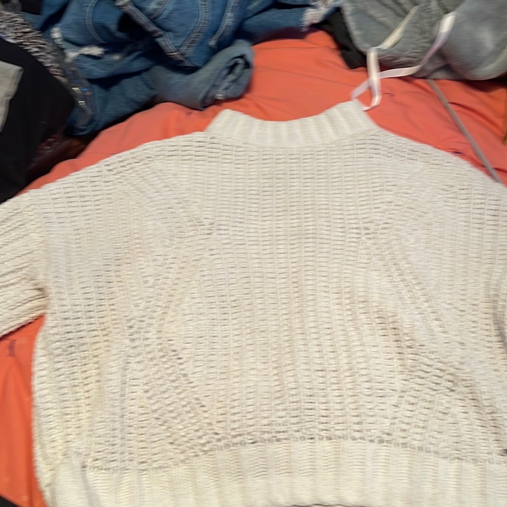 Hollister turtleneck sweater